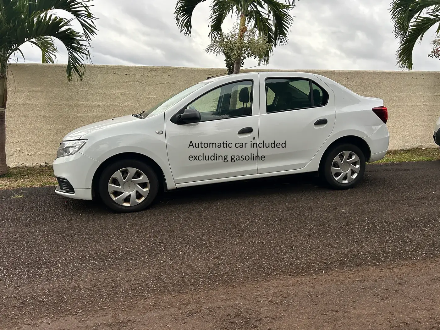 Private car included with your stay at Villa Paradise Tahiti